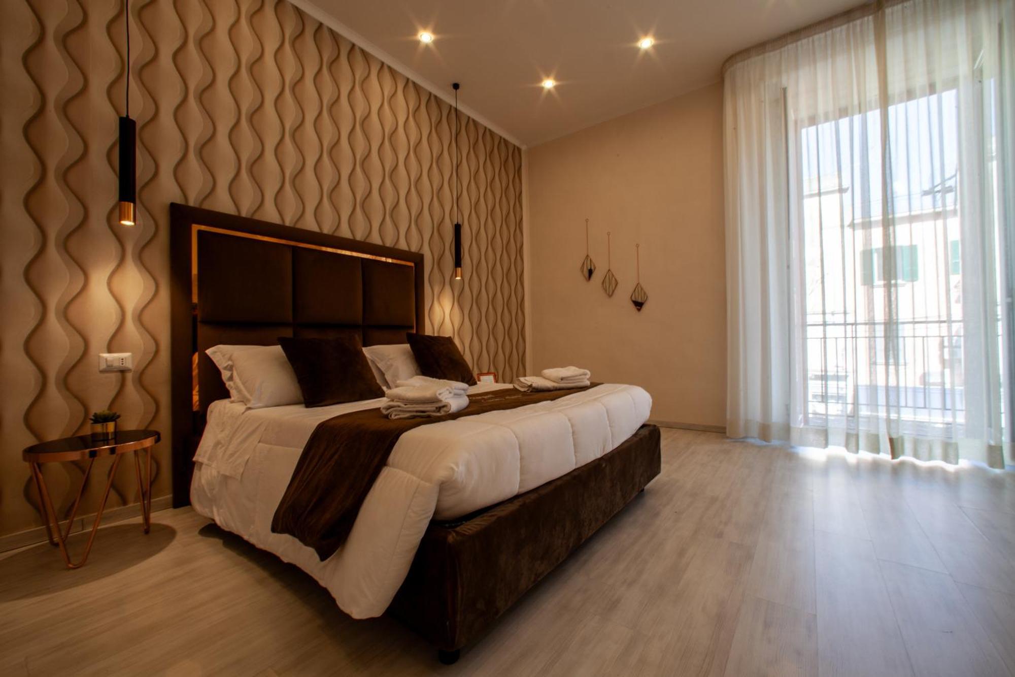 Airport Luxury Rooms Naples Exterior photo